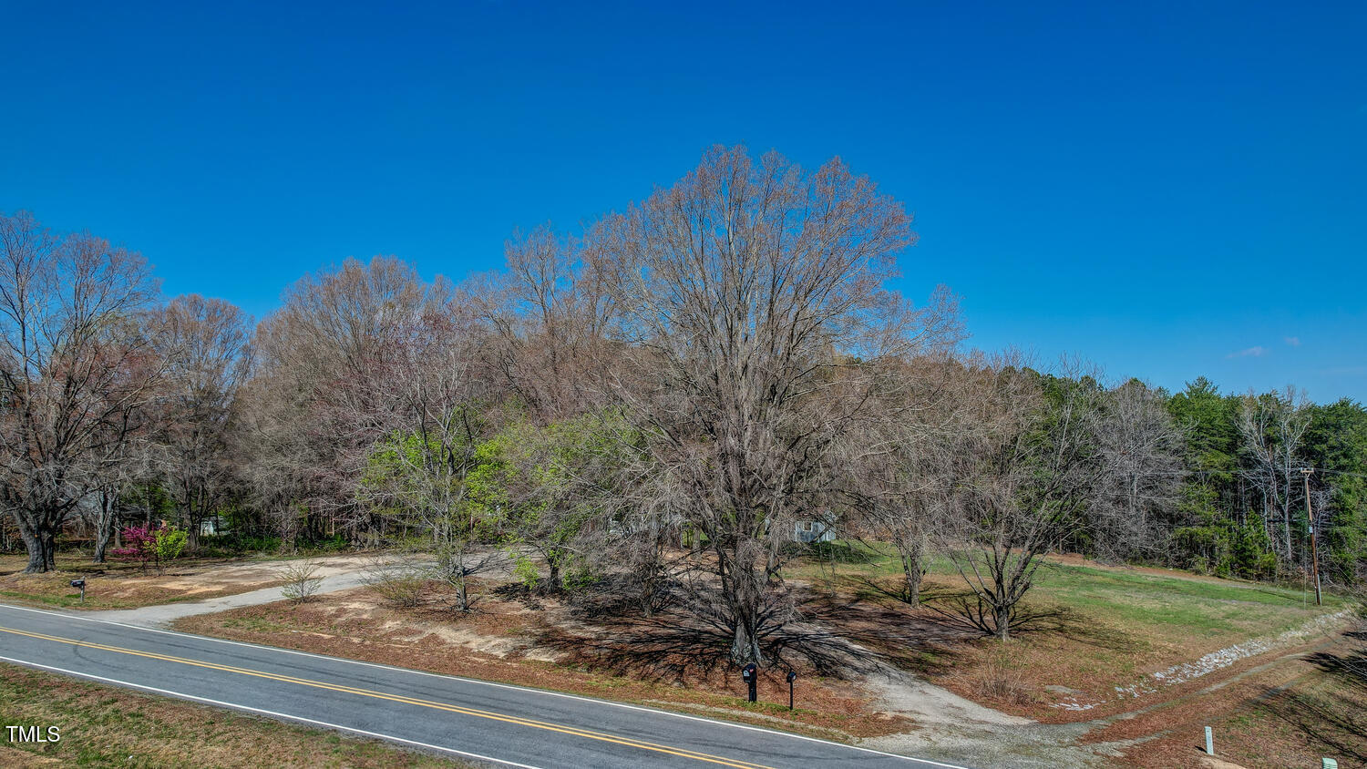 1293 Newnam Road Pelham, NC 27311 - Photo 8 of 40 1293 Newnam Rd Pelham NC 27311-large-008