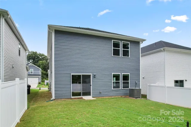 $380,000 | 3008 Summit Oaks Road, Charlotte, NC 28269