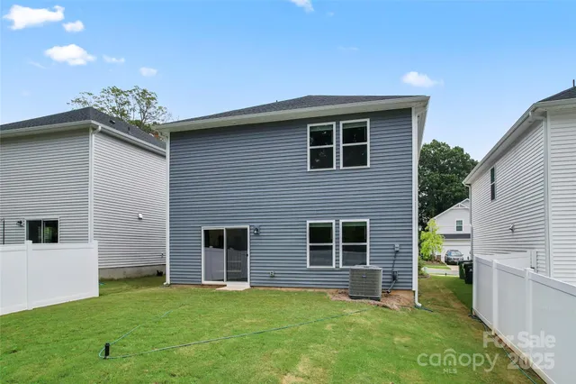 $380,000 | 3008 Summit Oaks Road, Charlotte, NC 28269