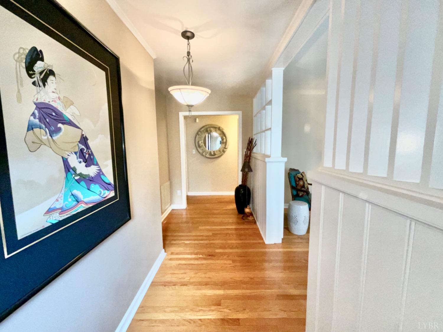 223 Glade Road Madison Heights, VA 24572 - Photo 5 of 38 Gallery Image 5