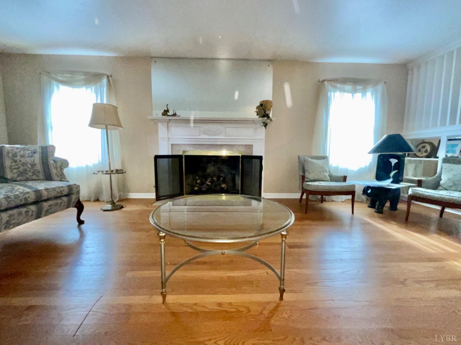 223 Glade Road Madison Heights, VA 24572 - Photo 8 of 38 Gallery Image 8