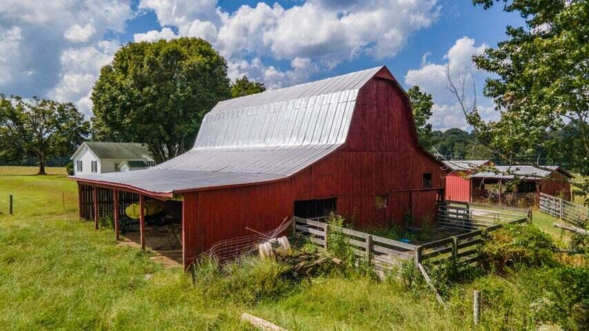 813 Ladd Springs Road Southeast Cleveland, TN 37323 - Photo 13 of 34 24