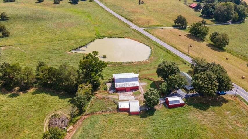 813 Ladd Springs Road Southeast Cleveland, TN 37323 - Photo 17 of 34 34