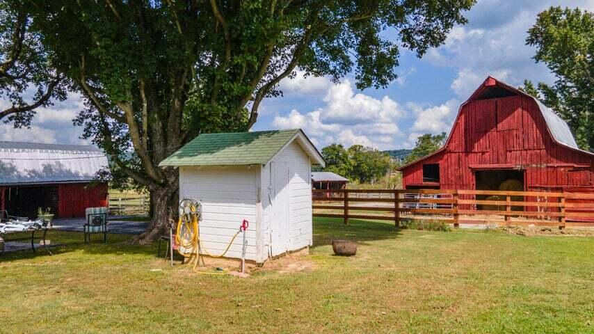 813 Ladd Springs Road Southeast Cleveland, TN 37323 - Photo 6 of 34 10