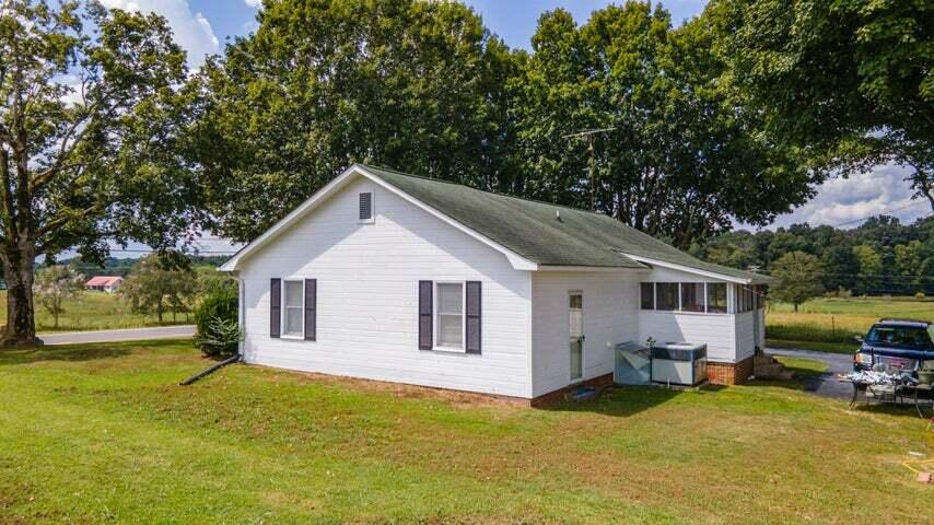 813 Ladd Springs Road Southeast Cleveland, TN 37323 - Photo 8 of 34 14