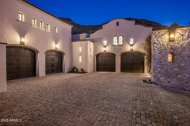 $17,995,000 | 11268 East Moonlight Canyon, Scottsdale, AZ 85255