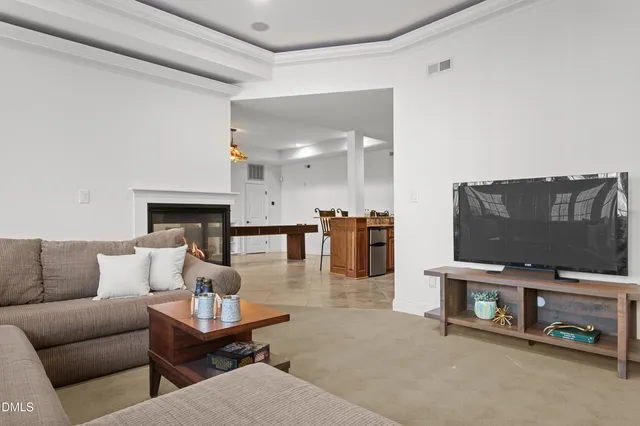 $1,750,000 | 1524 Eglantyne Court, Raleigh, NC 27613