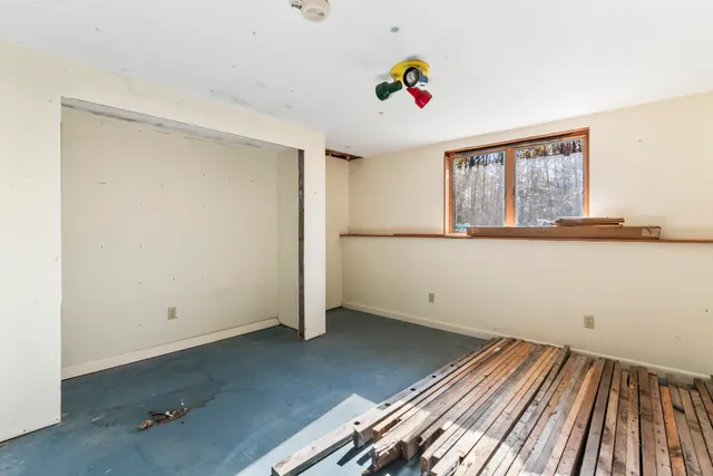 $150,000 | 9 Shelter Drive, Richmond, ME 04357