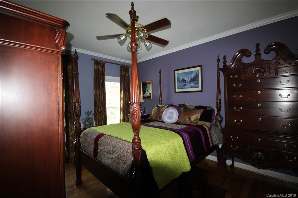 2652 Greenleaf Road Clover, SC 29710 - Photo 13 of 25