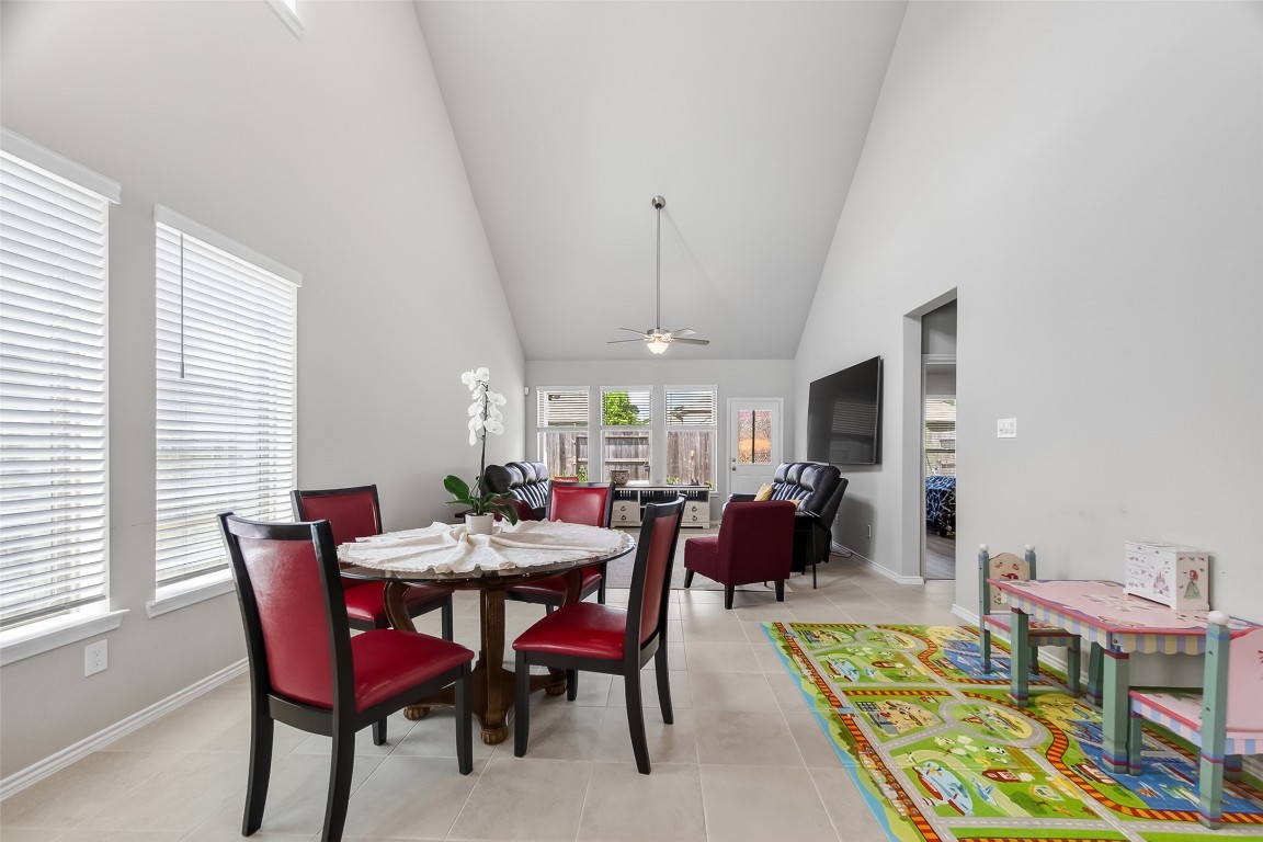 2739 Meadow View Lane Conroe, TX 77385 - Photo 9 of 50 a view of a dining room with furniture