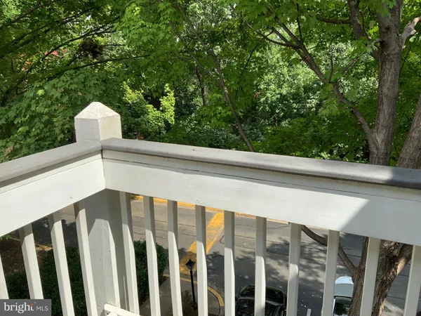 $3,100 | 2907 A South Woodstock Street, Arlington, VA 22206