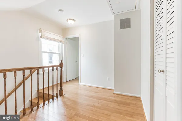 $3,100 | 2907 A South Woodstock Street, Arlington, VA 22206