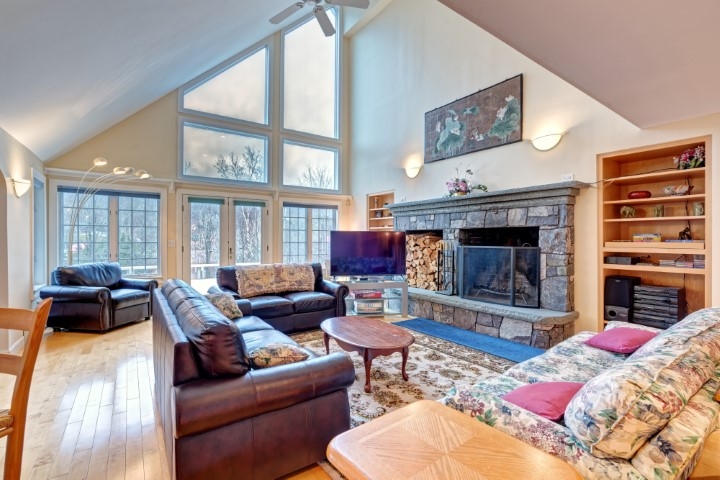 269 Roaring Brook Road Killington, VT 05751 - Photo 9 of 32 Gallery Image 9