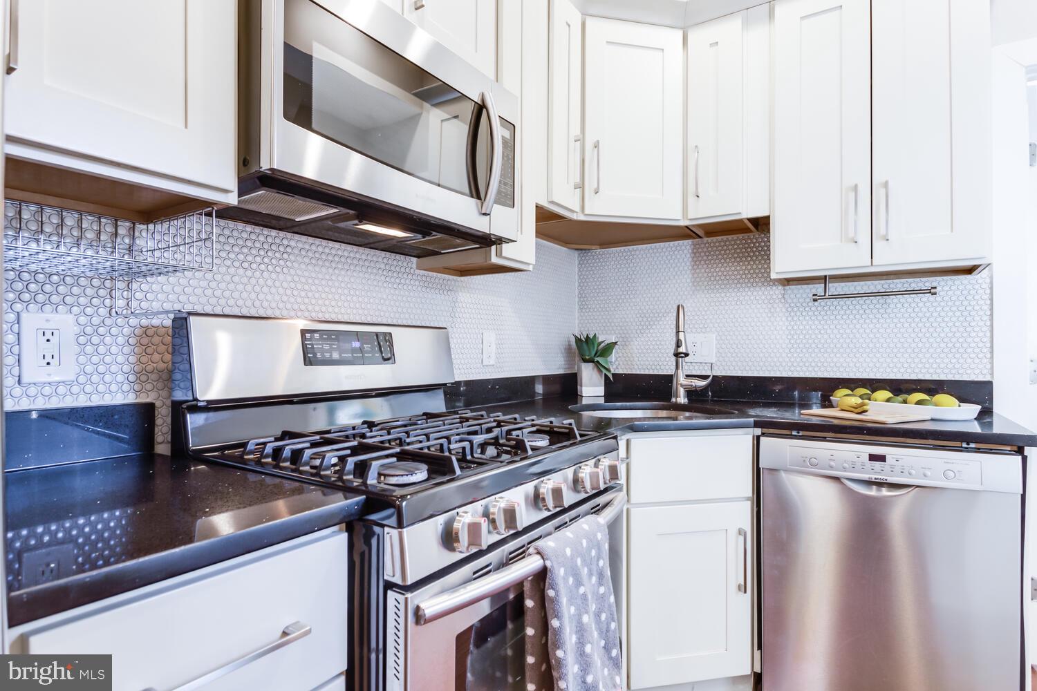 30 Hanover Place Northwest, Unit 1 Washington, DC 20001 - Photo 21 of 28