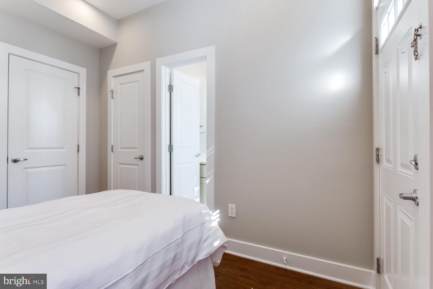 30 Hanover Place Northwest, Unit 1 Washington, DC 20001 - Photo 25 of 28