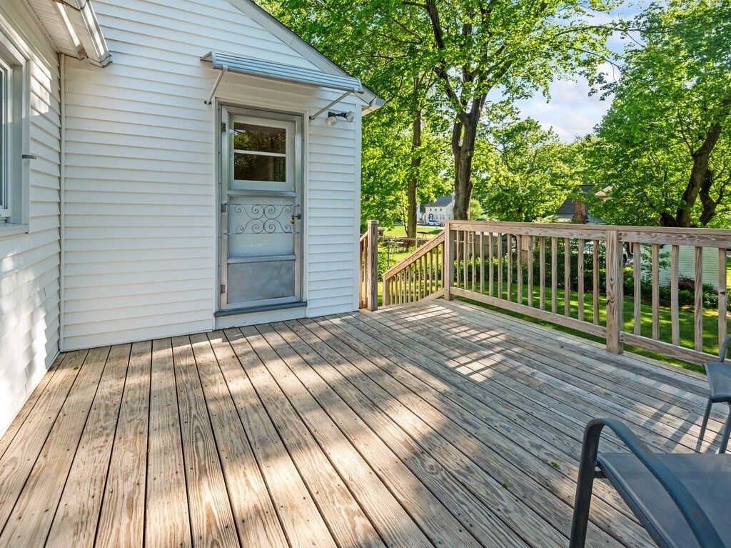 76 Robillard Street Gardner, MA 01440 - Photo 28 of 38