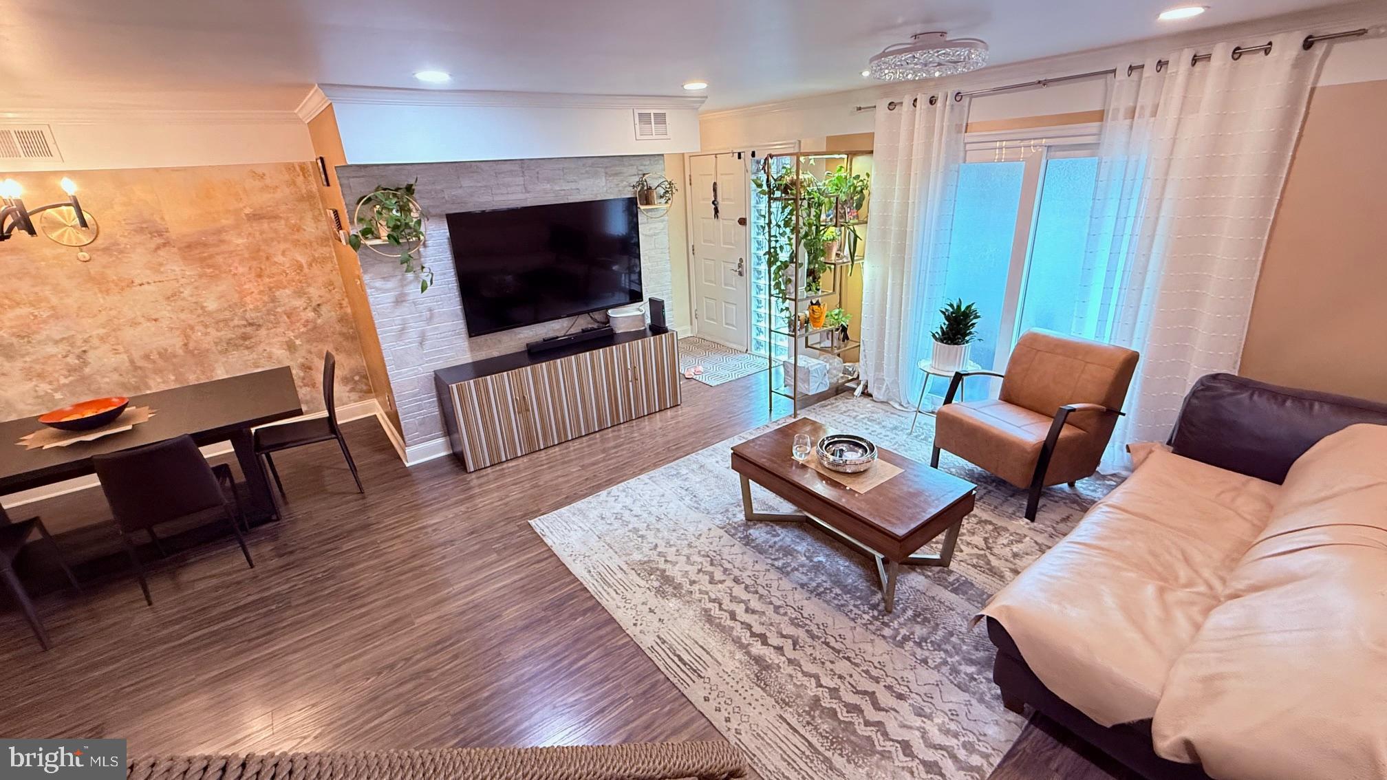 11881 Academy Road, Unit I6 Philadelphia, PA 19154 - Photo 13 of 51 Gallery Image 13