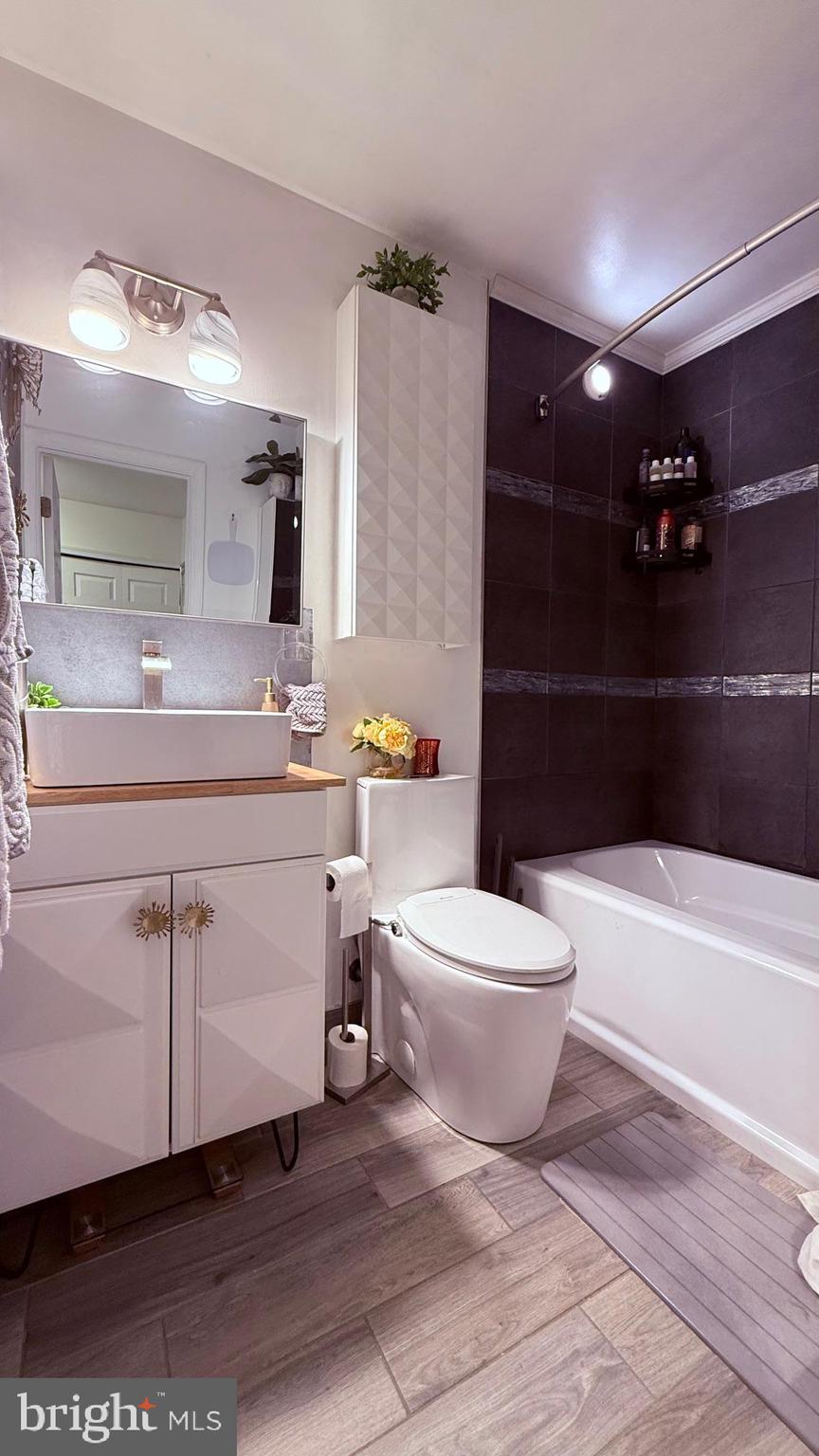 11881 Academy Road, Unit I6 Philadelphia, PA 19154 - Photo 37 of 51 Gallery Image 37