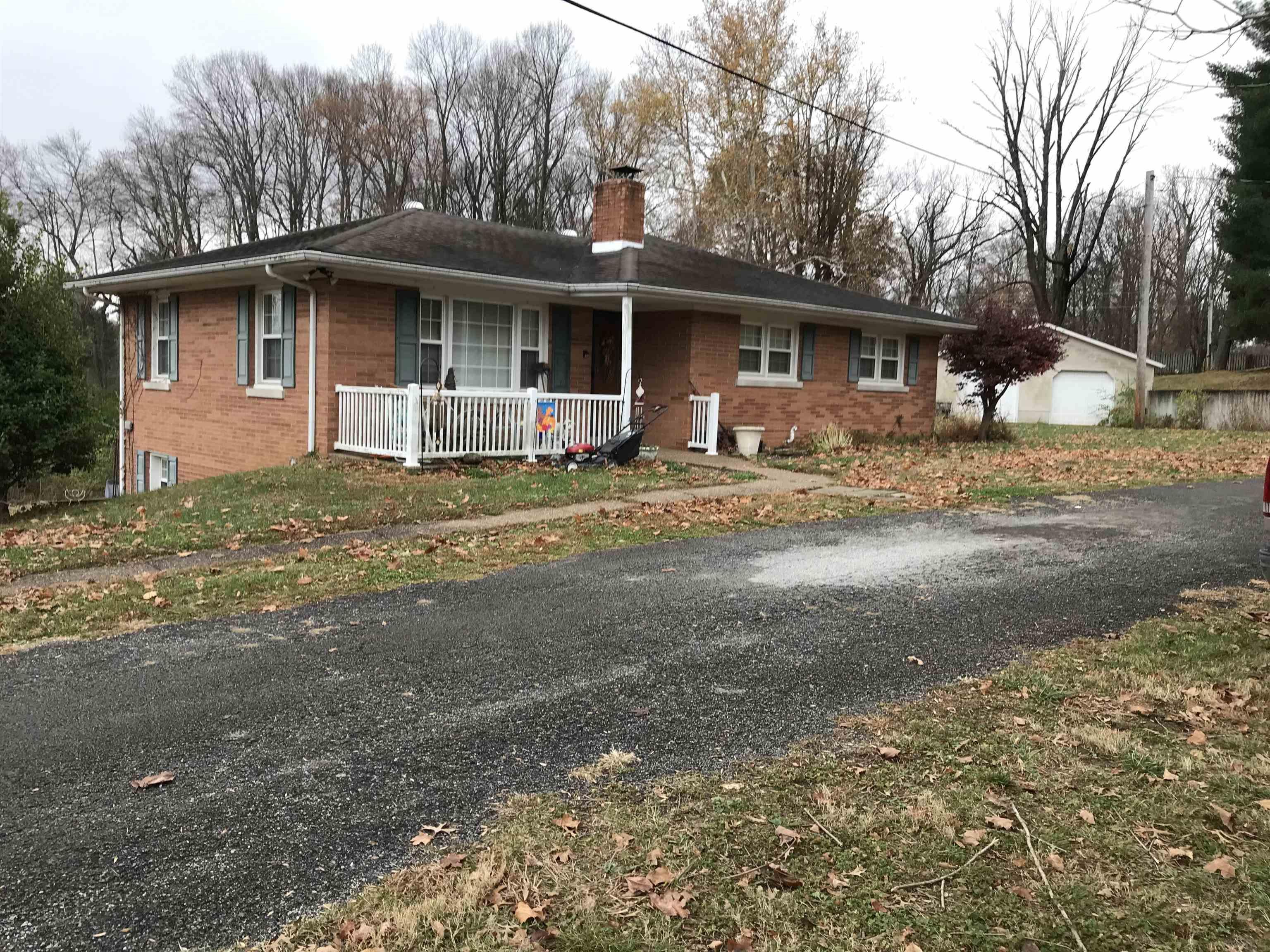 1307 East Taftown Road Princeton, IN 47670 - Photo 1 of 13 Gallery Image 1