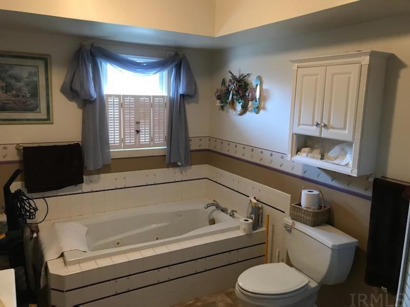 1307 East Taftown Road Princeton, IN 47670 - Photo 12 of 13 Gallery Image 12