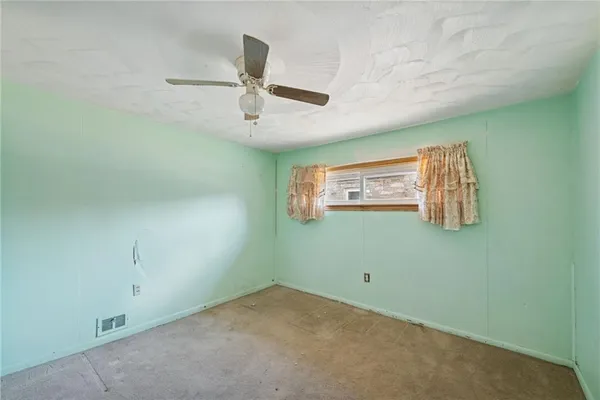 $199,000 | 339 Weimer Avenue, Laughlintown, PA 15655