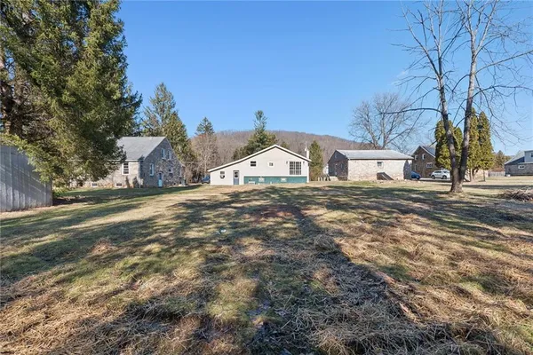 $199,000 | 339 Weimer Avenue, Laughlintown, PA 15655