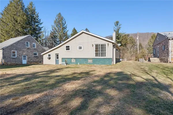 $199,000 | 339 Weimer Avenue, Laughlintown, PA 15655