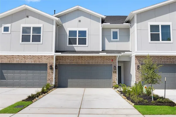 $2,845 | 3037 Dovedale Street, Pearland, TX 77584