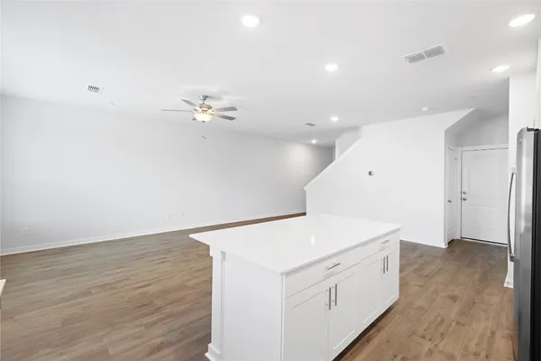 $2,845 | 3037 Dovedale Street, Pearland, TX 77584