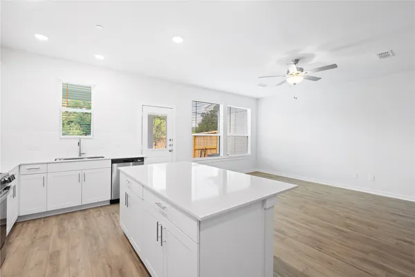 $2,845 | 3037 Dovedale Street, Pearland, TX 77584