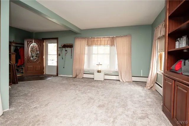 $265,900 | 8 Gridley Place, Paris, NY 13456