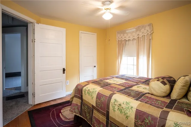 $265,900 | 8 Gridley Place, Paris, NY 13456