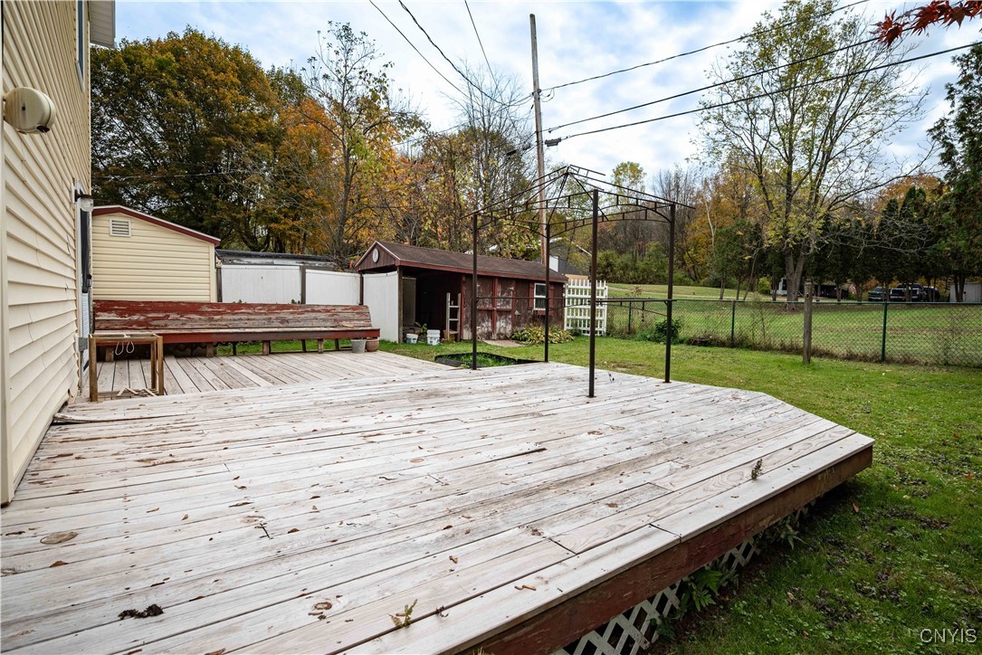 8 Gridley Place Paris, NY 13456 - Photo 5 of 50