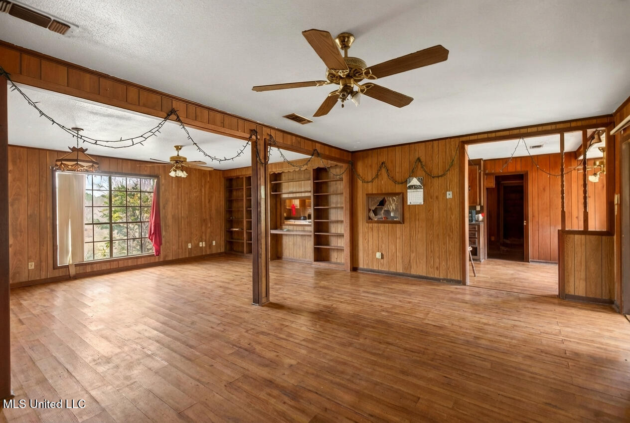 62 Derrick Road Wiggins, MS 39577 - Photo 6 of 34 12