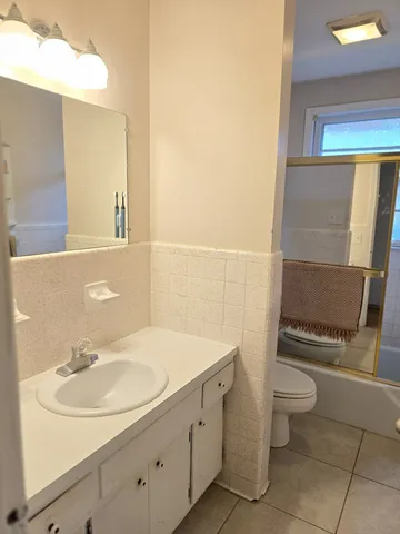 $1,465 | 282 Le Bon Road, Unit B, Nashville, TN 37211