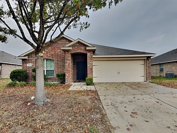 $2,129 | 3025 Iris Drive, Lancaster, TX 75146