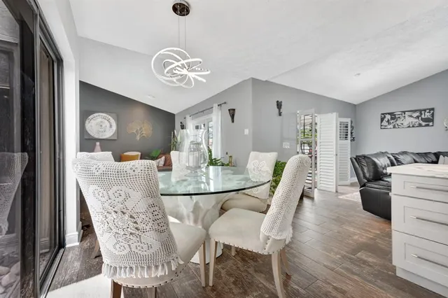 $820,000 | 1221 Southwest 59th Avenue, Plantation, FL 33317