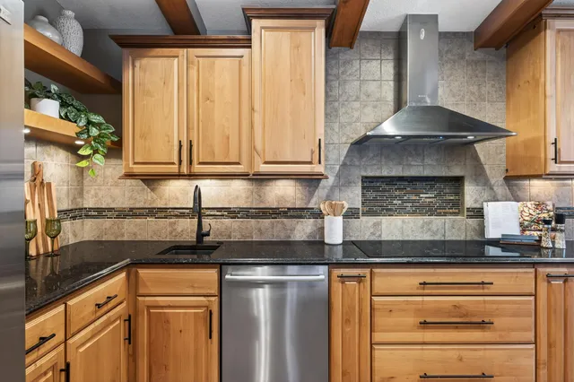 $449,900 | 5057 Tuxedo Boulevard, Mound, MN 55364