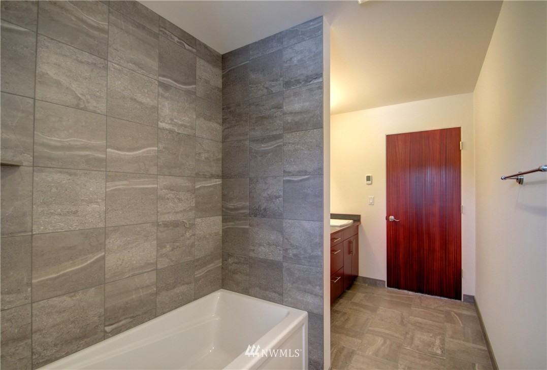 5639 Campbell Lake Road Anacortes, WA 98221 - Photo 22 of 25 Gallery Image 22