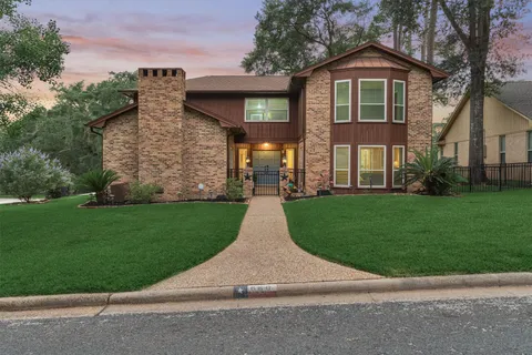 $447,000 | 660 Hillcrest Drive, Huntsville, TX 77340