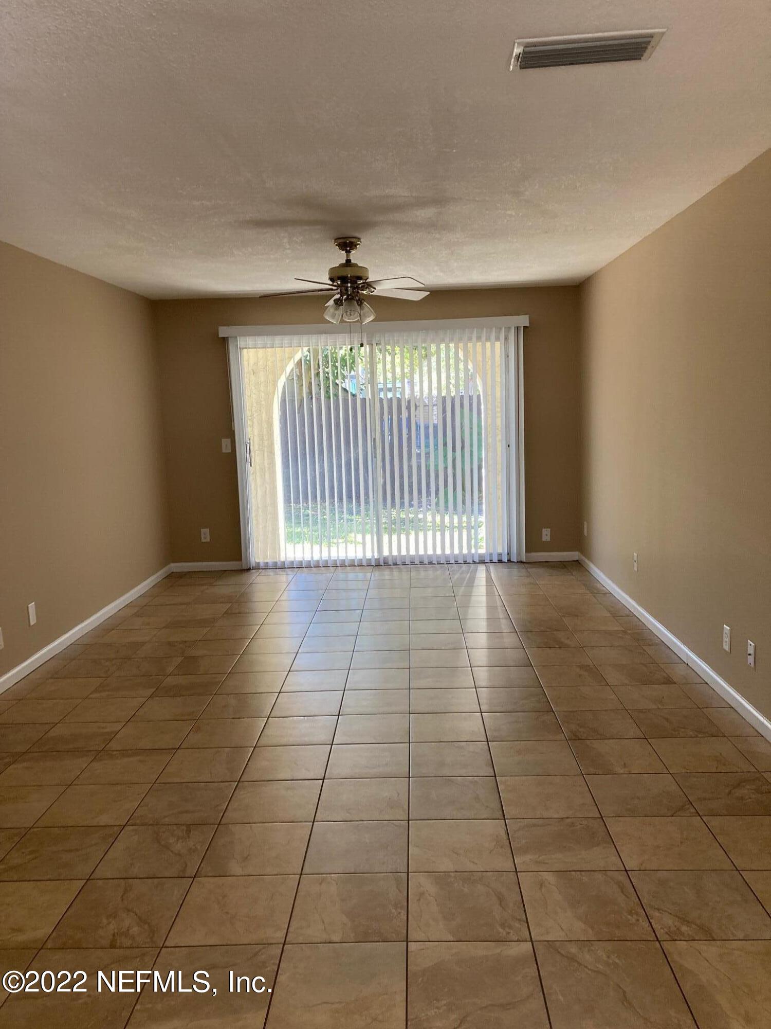 1644 El Camino Road, Unit 2 Jacksonville, FL 32216 - Photo 2 of 15 IMG_0230