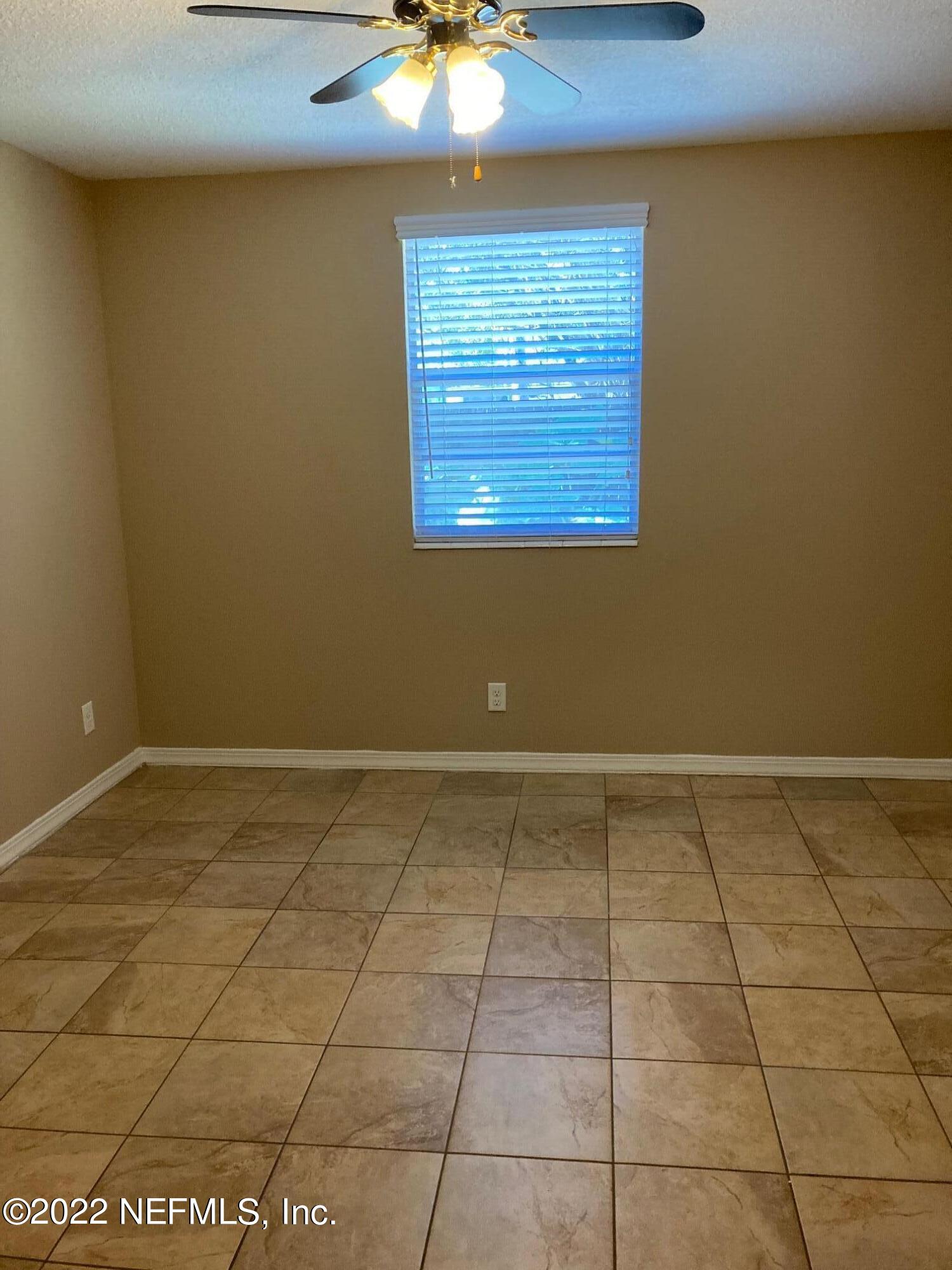 1644 El Camino Road, Unit 2 Jacksonville, FL 32216 - Photo 6 of 15 IMG_0236