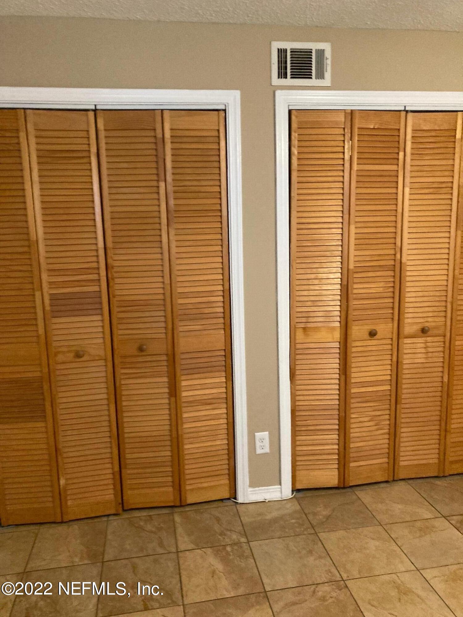 1644 El Camino Road, Unit 2 Jacksonville, FL 32216 - Photo 10 of 15 IMG_0240