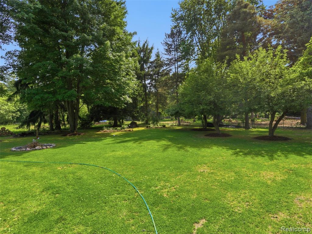 21350 30 Mile Road Ray, MI 48096 - Photo 29 of 43