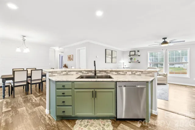 $385,000 | 119 Country Meadows Drive, Mooresville, NC 28115