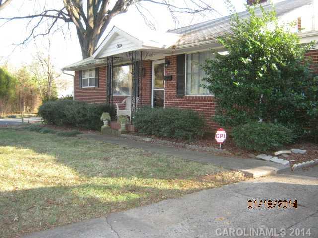 600 Lochridge Road Charlotte, NC 28209 - Photo 12 of 17