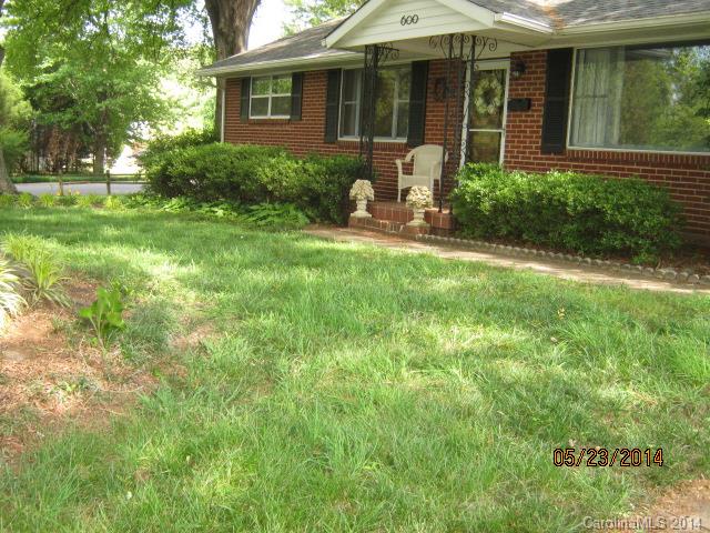 600 Lochridge Road Charlotte, NC 28209 - Photo 16 of 17