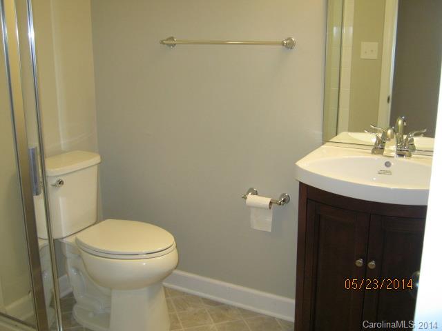 600 Lochridge Road Charlotte, NC 28209 - Photo 4 of 17