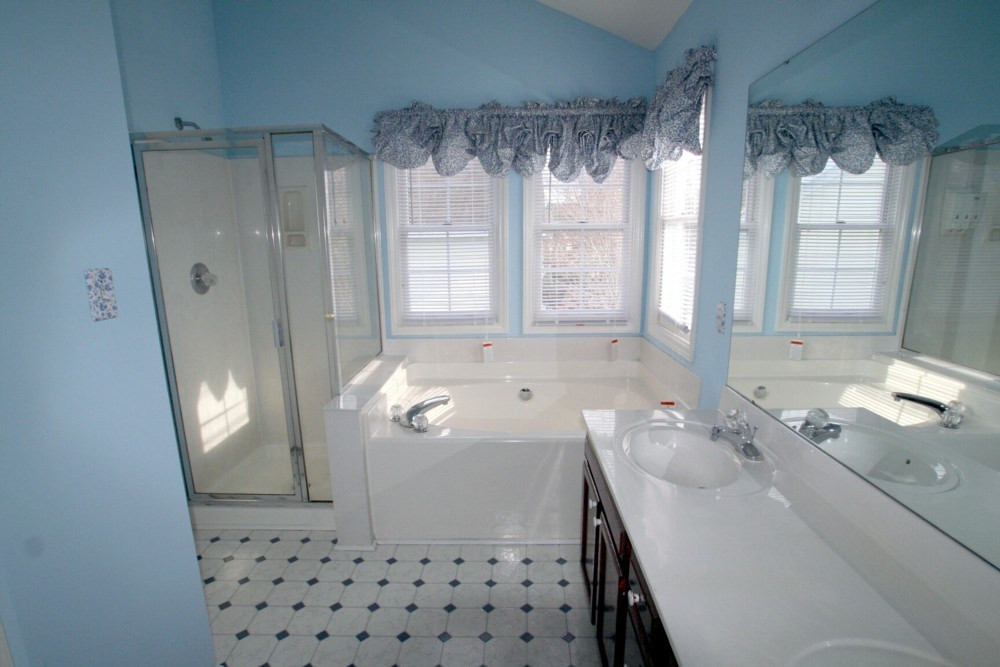 641 Penncross Drive Raleigh, NC 27610 - Photo 9 of 13 Photo 9