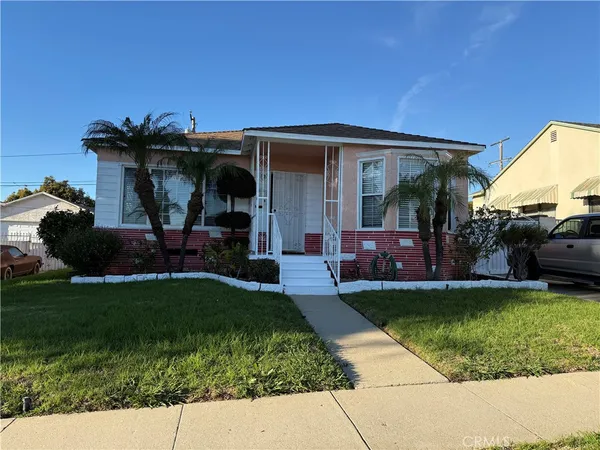 $850,000 | 1917 Lohengrin Street, Los Angeles, CA 90047